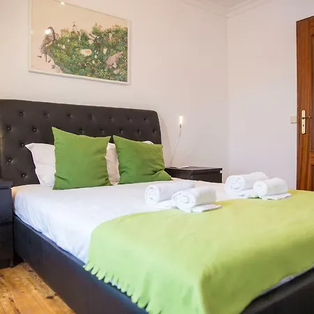 Stylish T3 Castle View, Rossio Lisbon